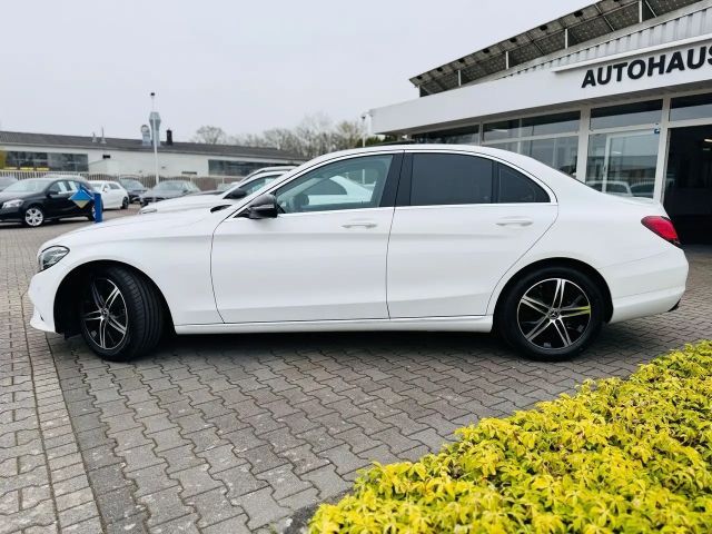 Mercedes-Benz C 220 AVANTGARDE C 220 d Sedan