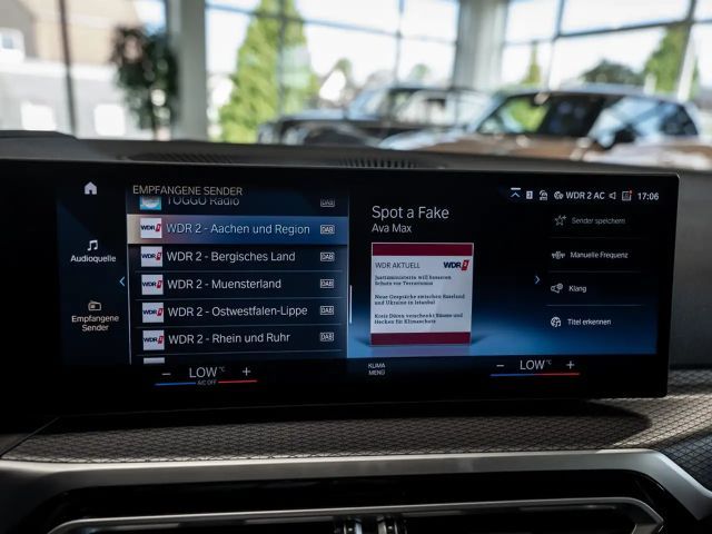 BMW 320 320i M-Sport Touring