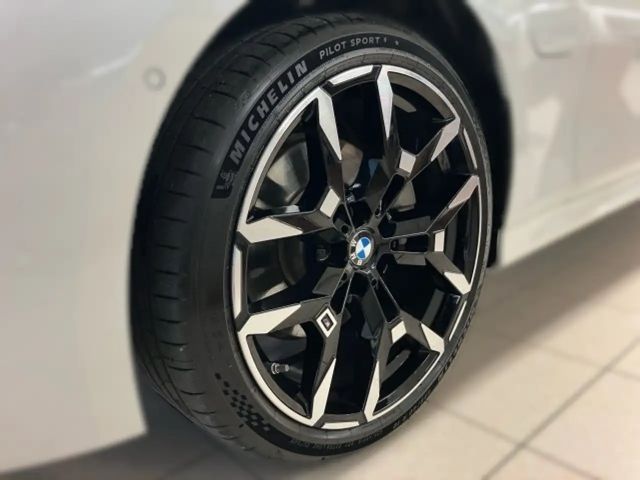 BMW 330 330e Touring xDrive