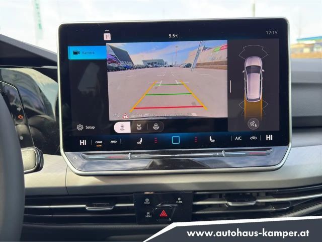 Volkswagen Golf Life Variant