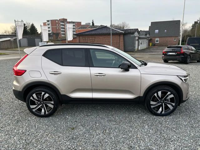 Volvo XC40 Dark Ultra