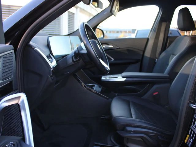 BMW iX1 x30 xLine HUD ACC LiveProf.SurView Ad-LED Navi