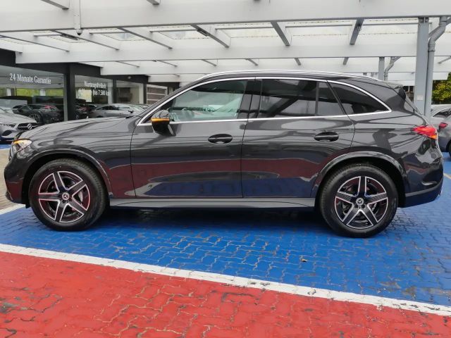Mercedes-Benz GLC 200 4MATIC AMG Line