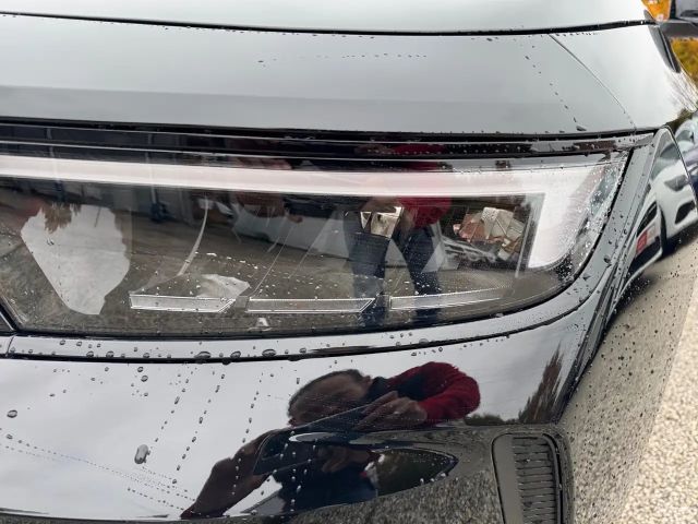 Opel Astra Edition Sports Tourer