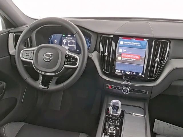 Volvo XC60 AWD Plus