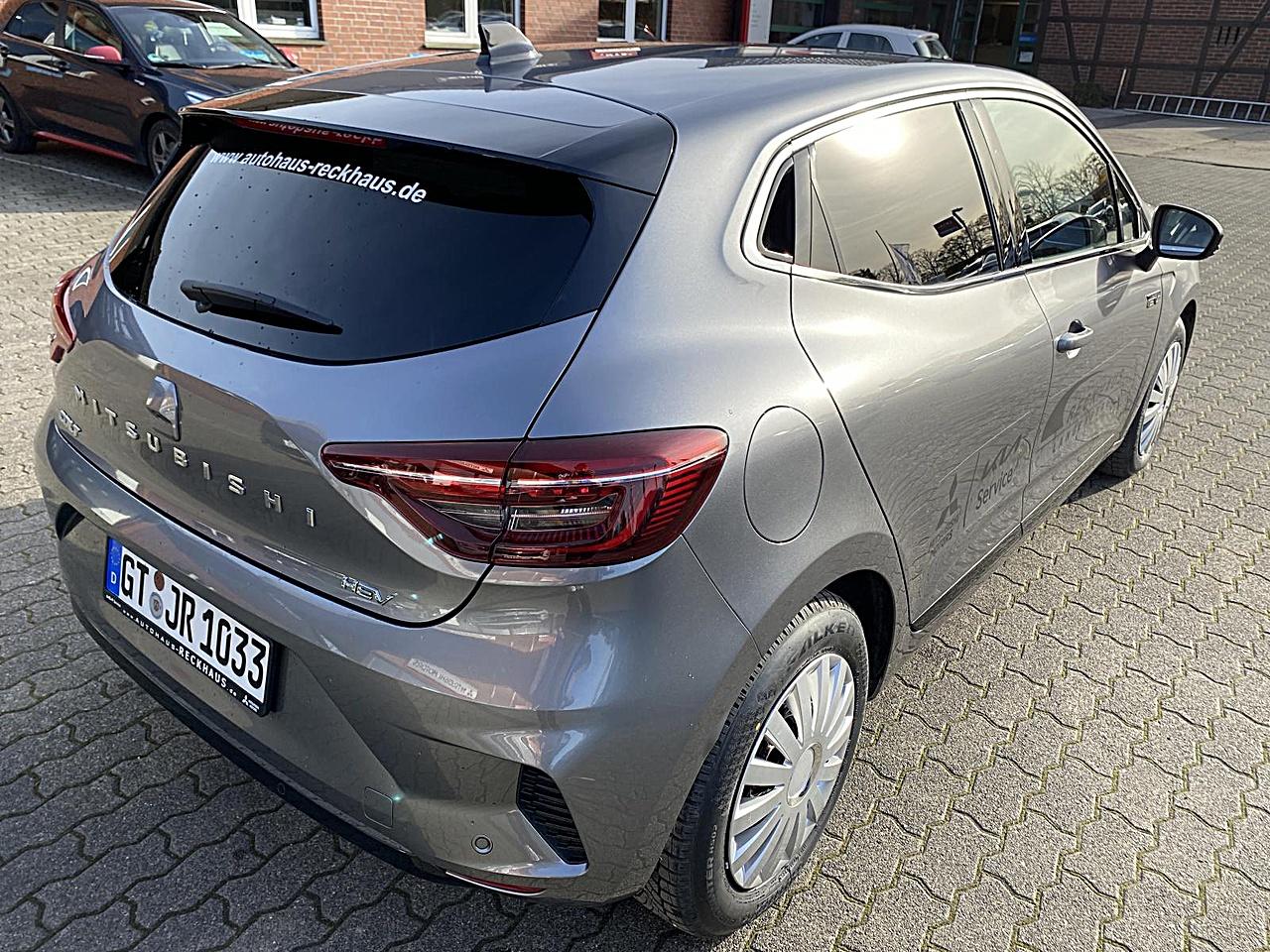 Mitsubishi Colt Hybrid