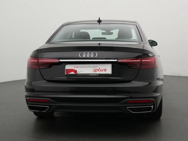 Audi A4 Sedan
