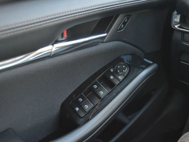 Mazda 3 Benzin 140PS 6AG Centre-Line Navi PDC SHZ