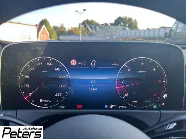 Mercedes-Benz E 220 AMG Line E 220 d