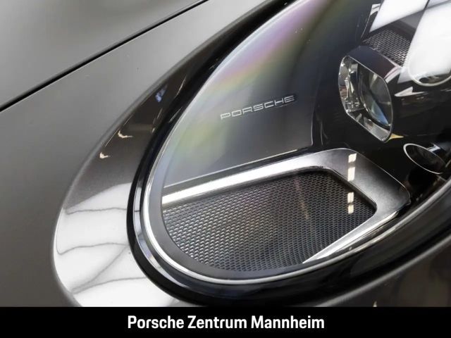 Porsche 992 Cabrio Carrera