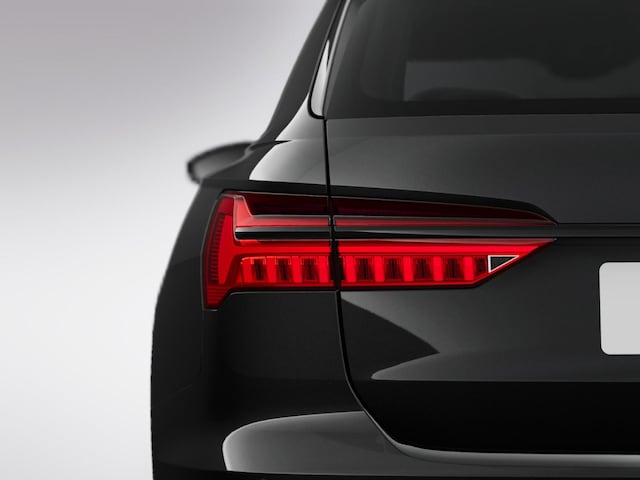 Audi A6 45 TFSI Avant S-Line S-Tronic