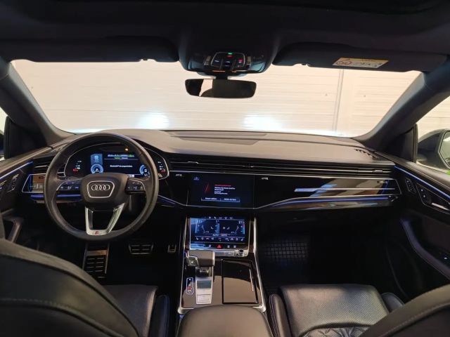 Audi Q8 55 TFSI Hybride Quattro