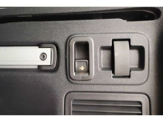 Volkswagen Touran 1.5 TSI DSG