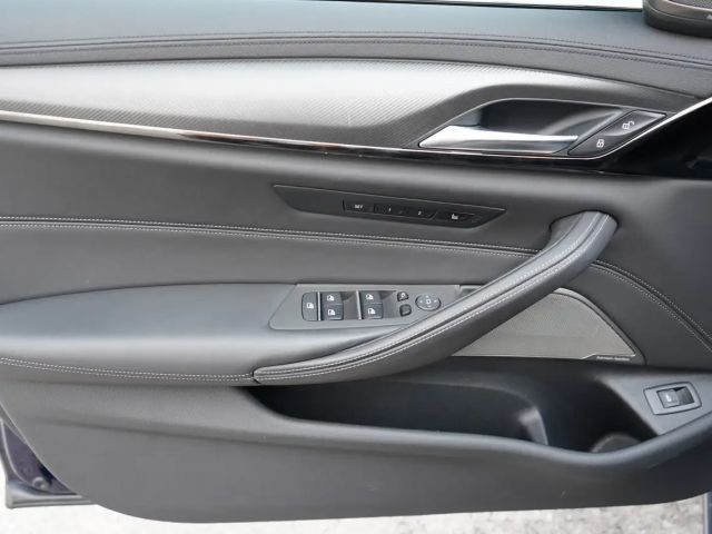 BMW M5 Competition Sedan