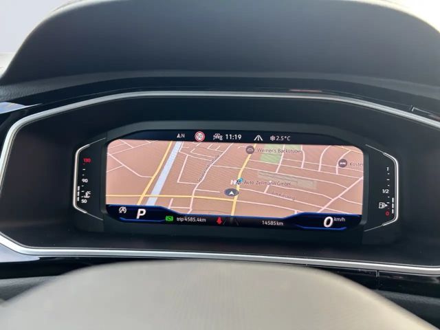 Volkswagen T-Roc 1.5 TSI R-Line