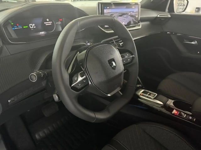 Peugeot E-2008 Allure Pack