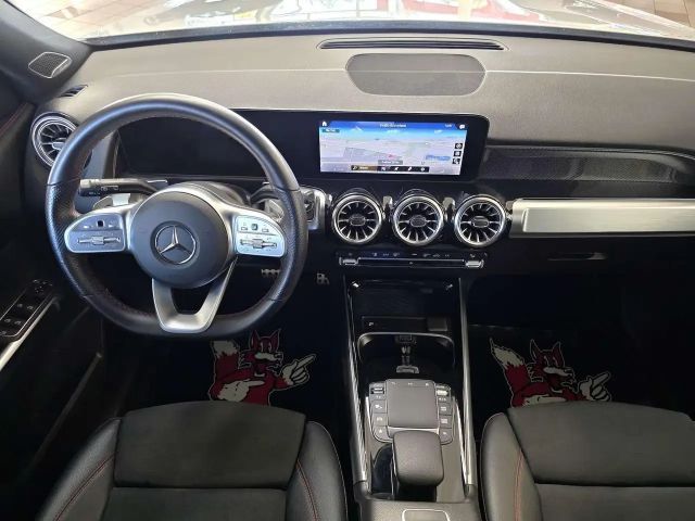 Mercedes-Benz GLB 250 AMG Line