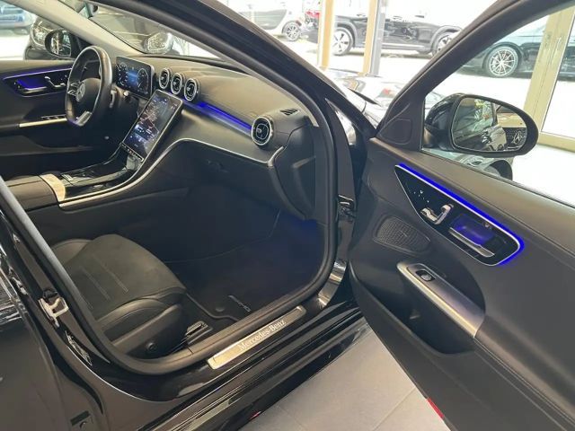 Mercedes-Benz C 220 AMG Line C 220 d Sedan