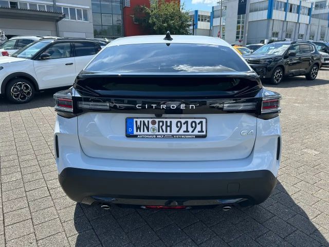 Citroën C4 Hybrid Max