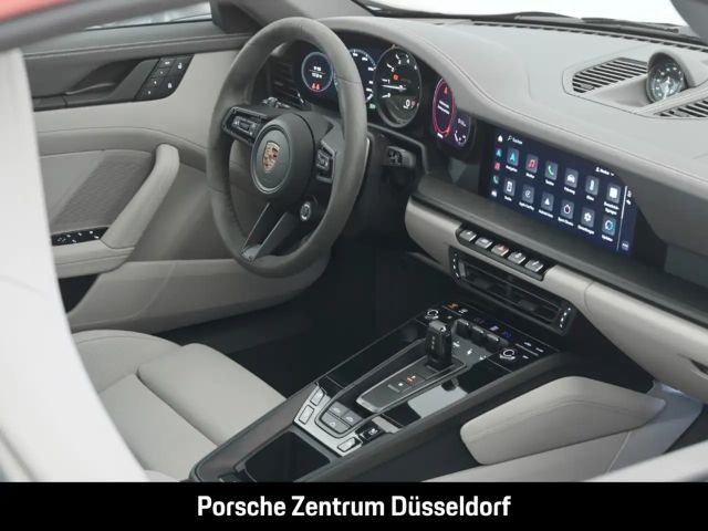 Porsche 911 992 Cabriolet Carrera GTS