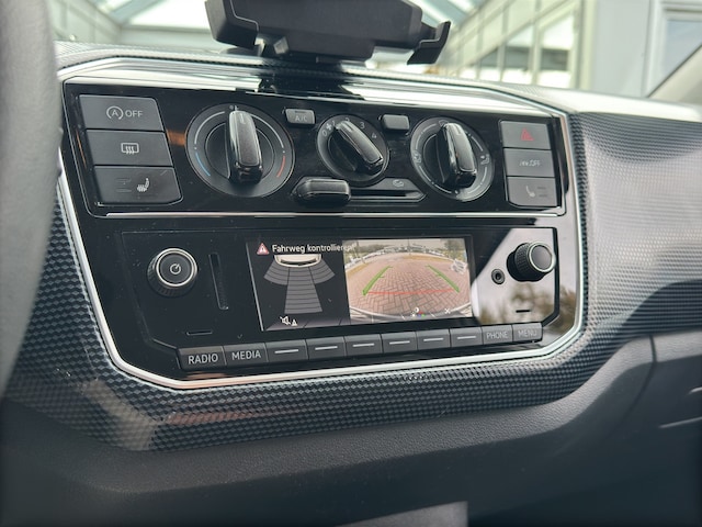 Volkswagen up! up! 1.0  KLIMA PDC SHZ RÜCKFAHRKAMERA FACELIFT