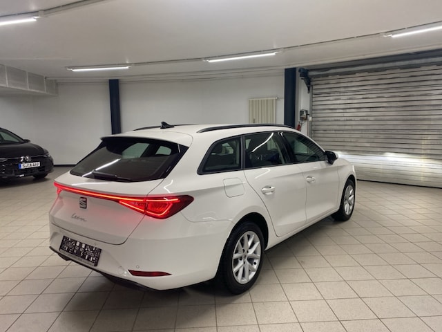 Seat Leon 1.5 eTSI Sportstourer Style