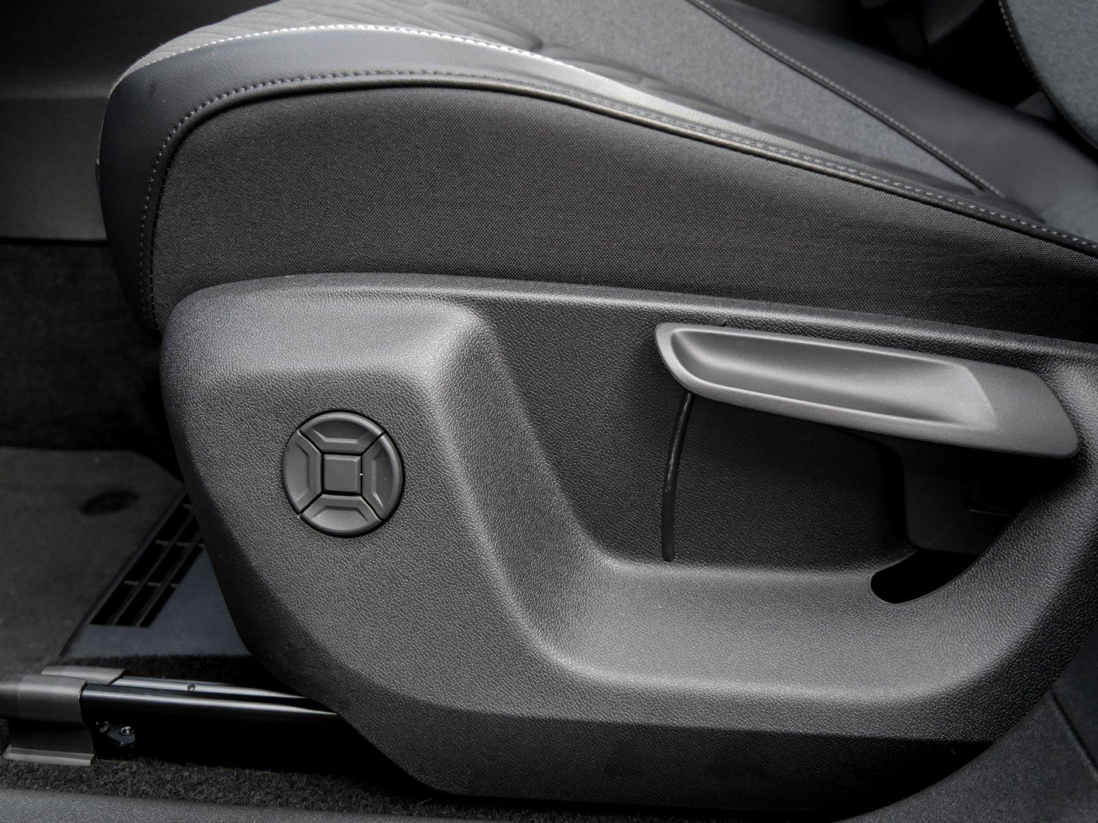 Volkswagen Tiguan 1.5 eTSI DSG IQ.Drive