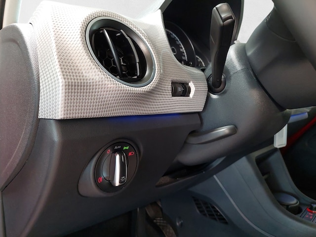 Volkswagen e-up! Klimaautom DAB Ambiente Beleuchtung SHZ Rückfahrkam. Temp PDC Regensensor