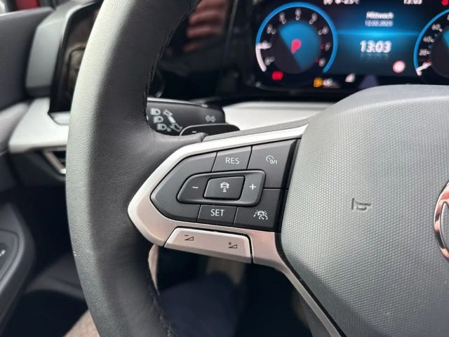 Volkswagen Golf DSG Golf VIII Life Variant
