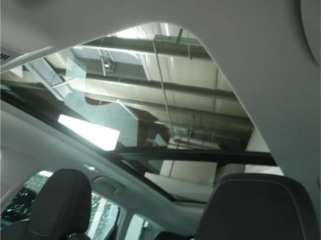 Skoda Karoq 1.5 TSI Ambition