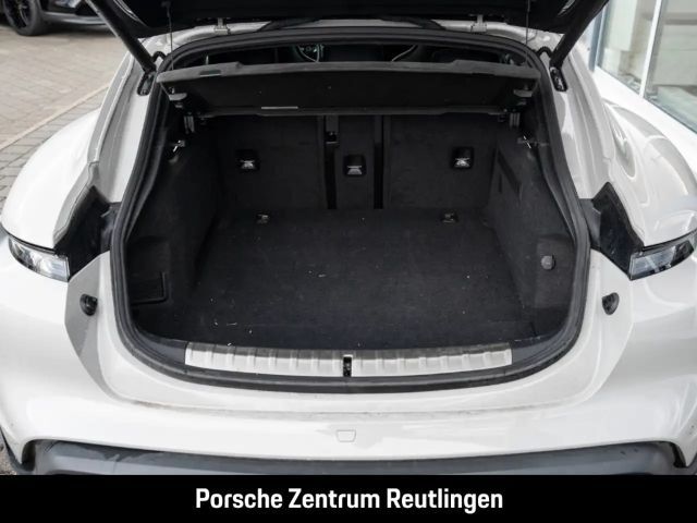 Porsche Taycan Cross Turismo Turbo