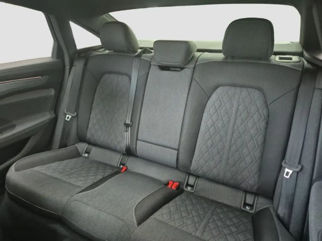 Audi A6 Quattro Sedan