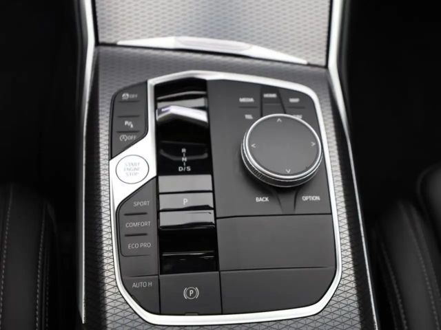 BMW 318 M-Sport Sedan