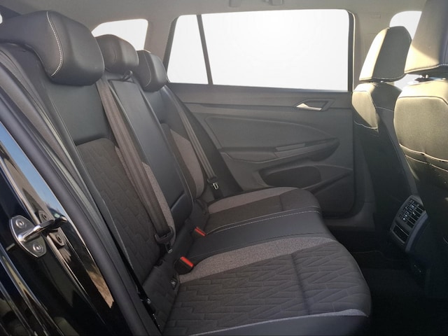 Volkswagen Golf 1.5 TSI Variant