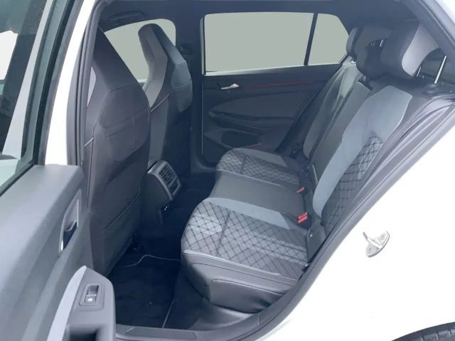 Volkswagen Golf DSG R-Line