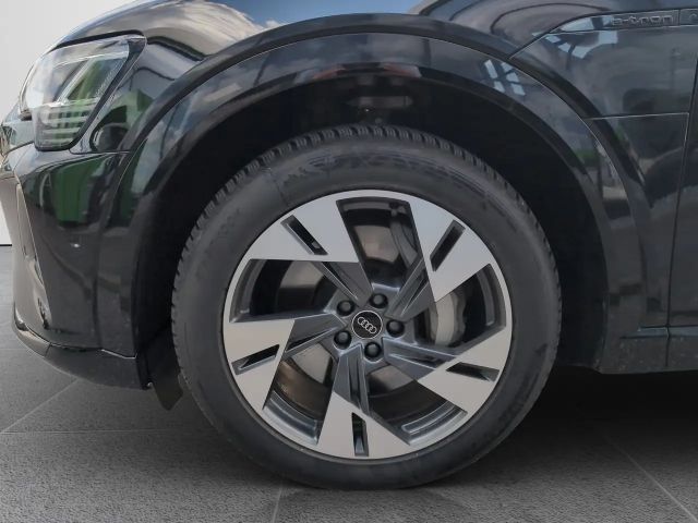 Audi Q8 e-tron 50 Business Quattro