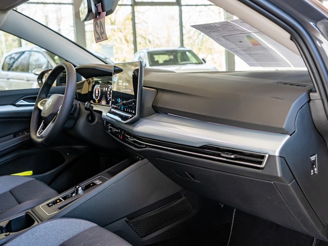 Volkswagen Golf 1.5 eTSI Golf VIII Variant