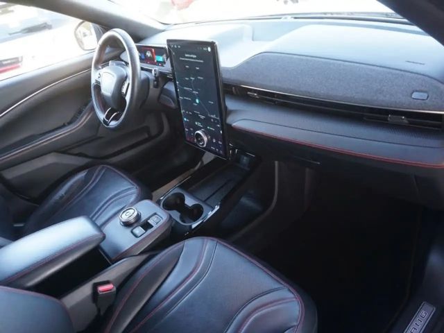 Ford Mustang Mach-E AWD Extended range