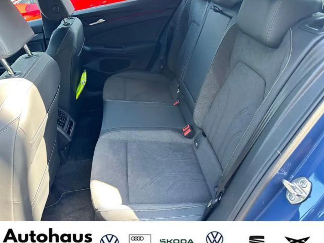 Volkswagen Golf 1.5 eTSI