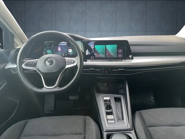 Volkswagen Golf 2.0 TDI DSG Life Variant