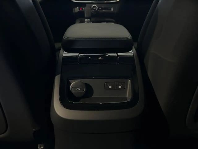 Volvo S90 AWD Dark Plus Recharge T8