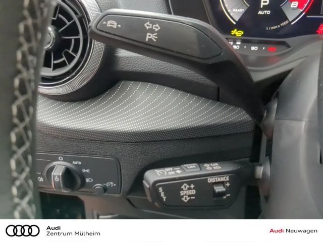 Audi Q2 35 TFSI S-Line