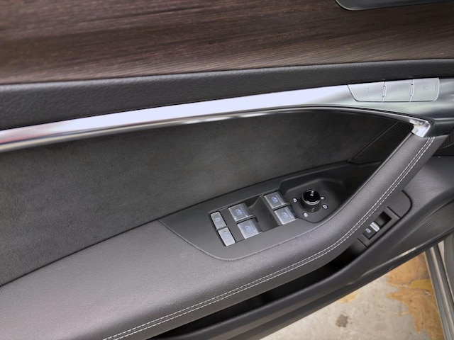 Audi A6 45 TFSI Quattro S-Tronic Sedan