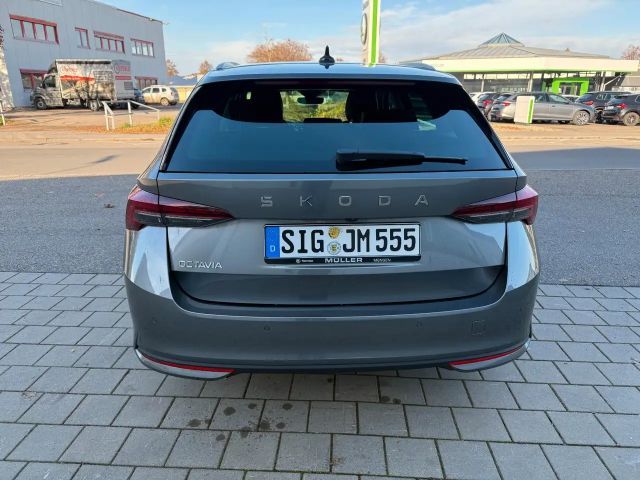 Skoda Octavia Combi Selection