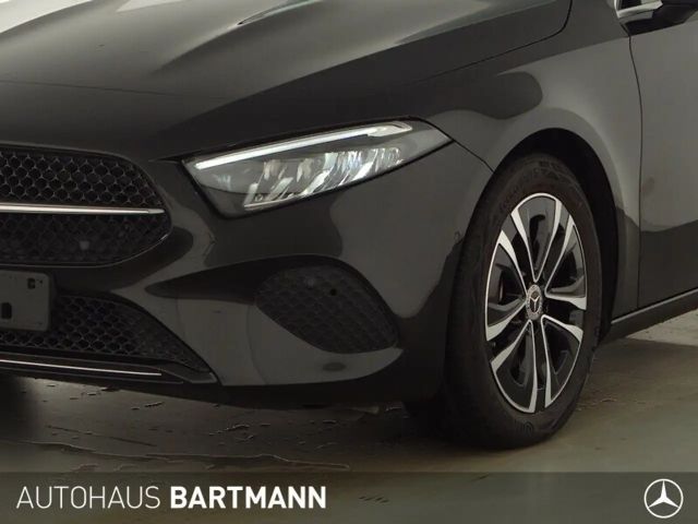 Mercedes-Benz A 180 A 180 d