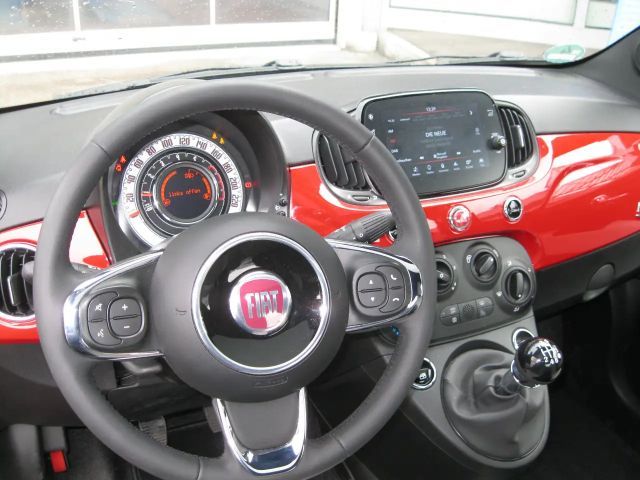 Fiat 500 Dolcevita1,0L 69PS Hybr. Panorama-ZV-Klima-Carplay