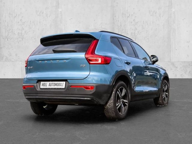 Volvo XC40 Dark Plus