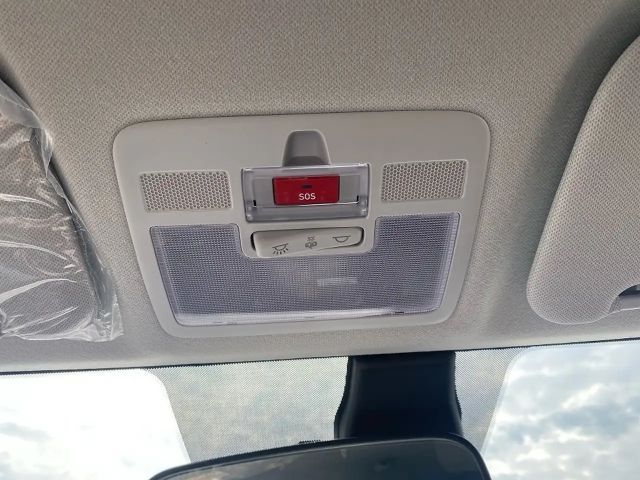 Hyundai i10 GO Plus 1,0 MT a5bu1 Schwarzes Dach