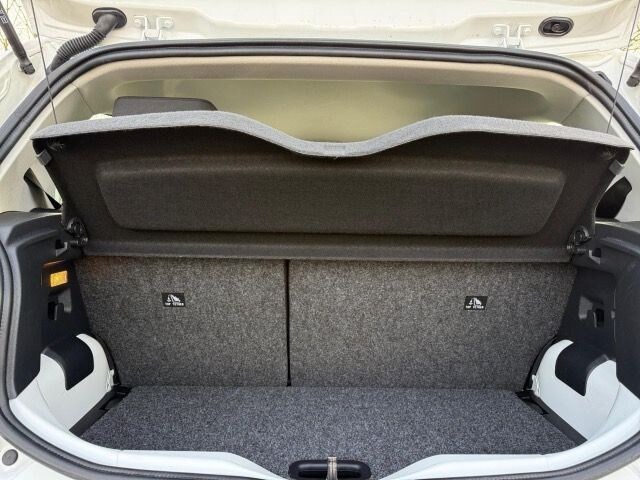 Volkswagen up! Move Move up!