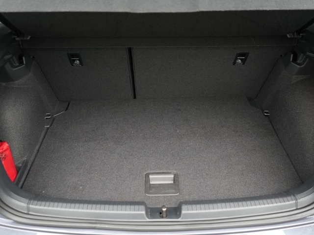 Volkswagen Polo Polo Active  NAVI PANO LED SHZ